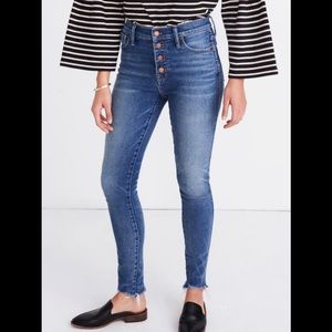 10" High-Rise Skinny Jeans in Cordova Wash